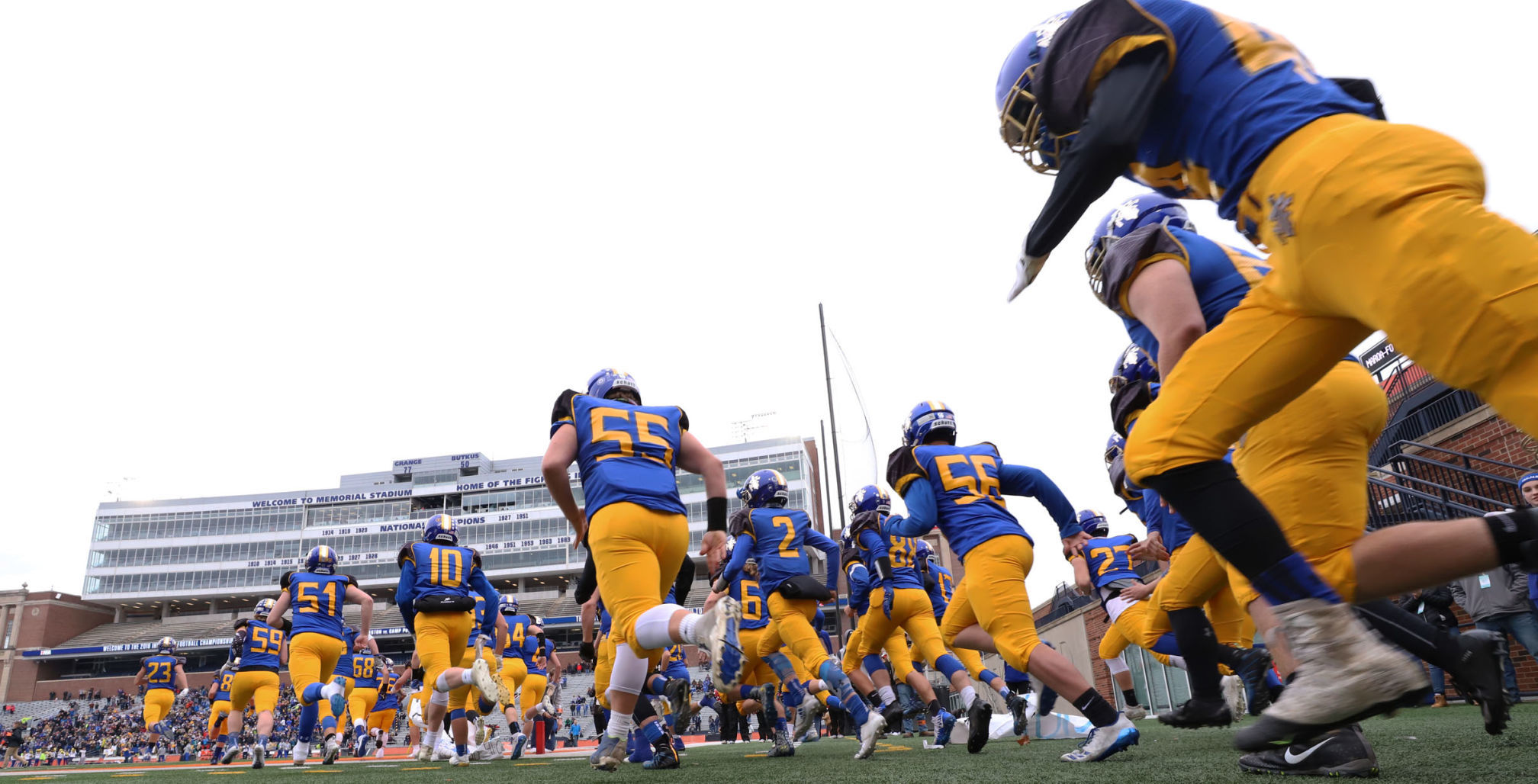 Maroa Forsyth vs GCMS football 19 11.24.18.jpg